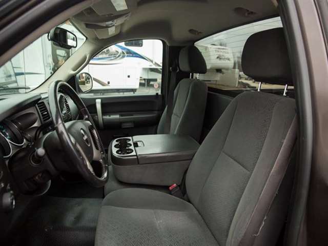 2008 GMC Sierra 1500 4WD Work Truck 2dr Regular Cab 8 ft. LB